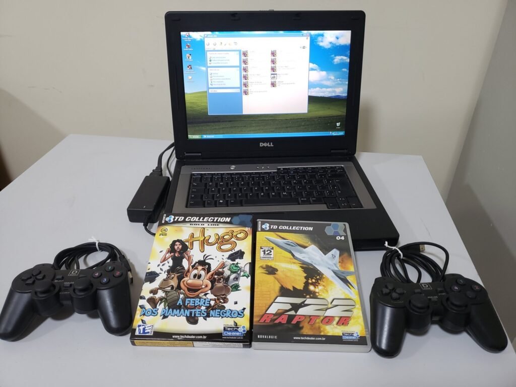 NOTEBOOK LATITUDE 120L + 40GB HD + 1 GB RAM + WINDOWS XP + 2 CONTROLES + 2 JOGOS WIN + JOGOS MSDOS