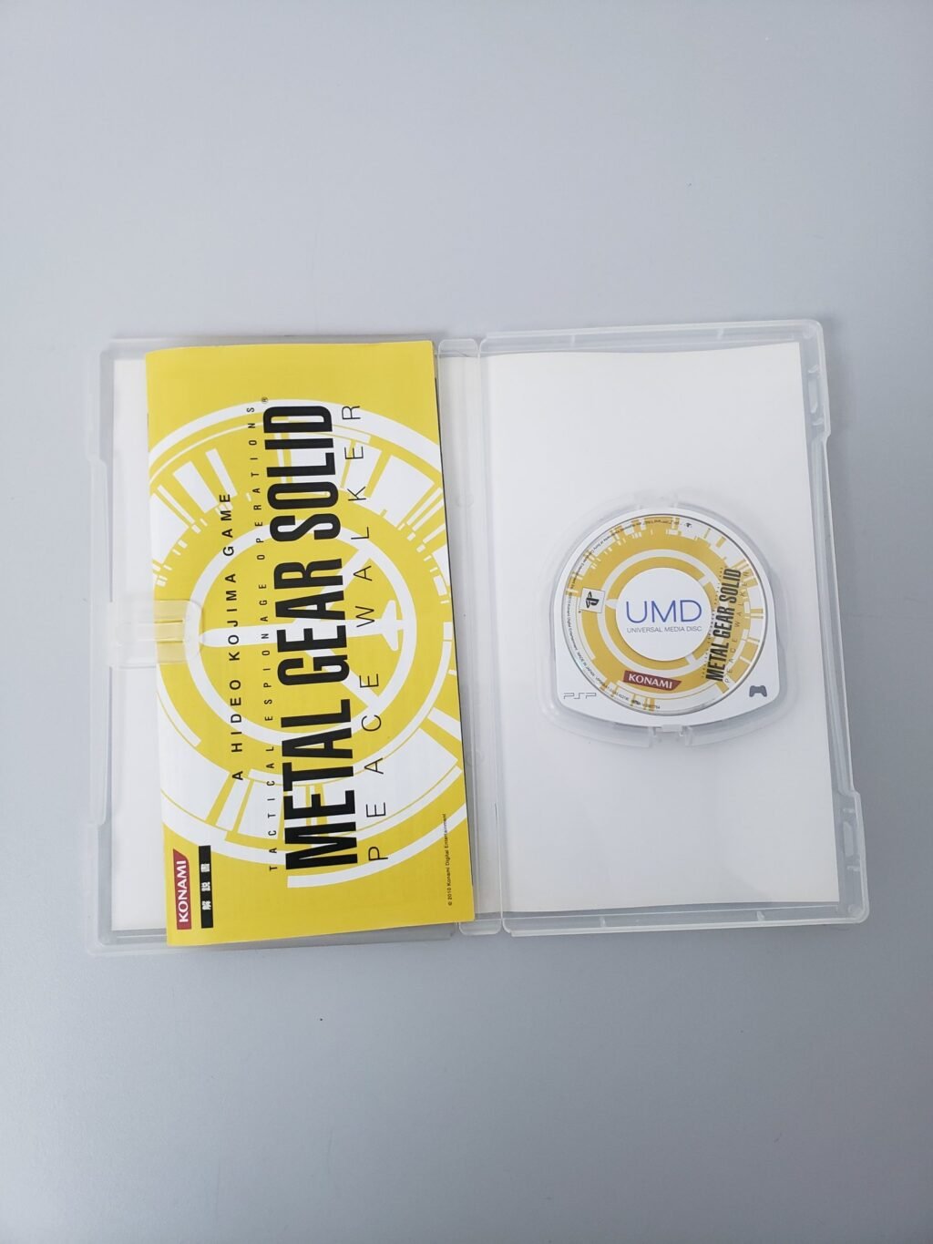 JOGO PSP - METAL GEAR SOLID: PEACE WALKER (JPN) - Image 5