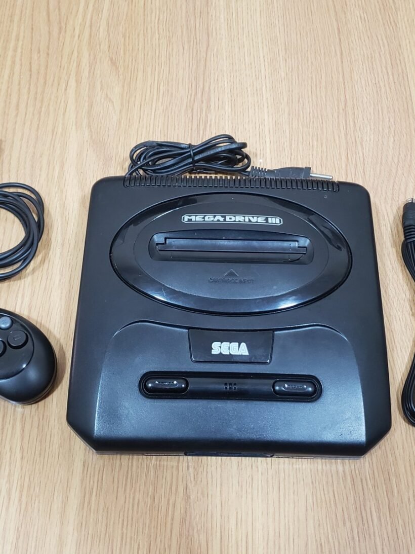 MEGA DRIVE 3 + CONTROLE + CONEXÃO SEGA CD