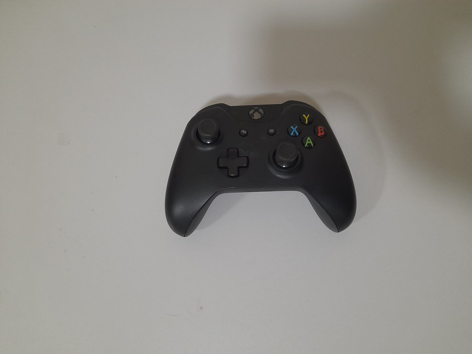 XBOX ONE FAT + CAIXA + BERÇO + CONTROLE - Imagem 8